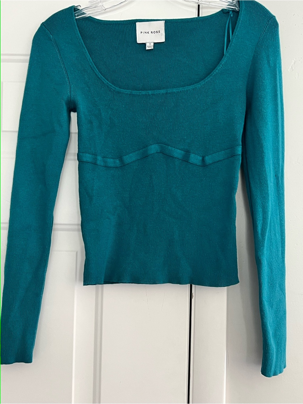 Pink Rose Teal Long Sleeve Scoop-Neck Ribbed Knit Top